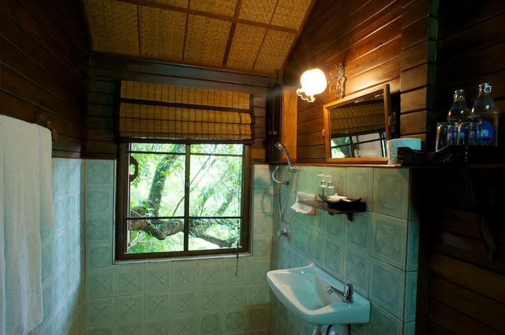 Khum Lanna Hotel Phrao Exterior photo